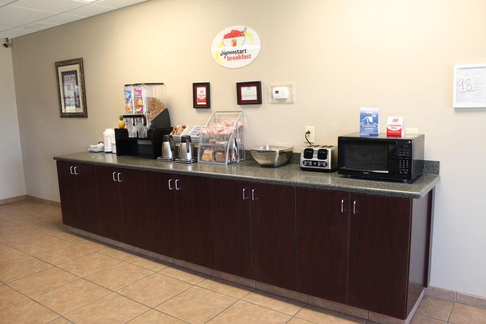 Super 8 By Wyndham Rainsville Εξωτερικό φωτογραφία